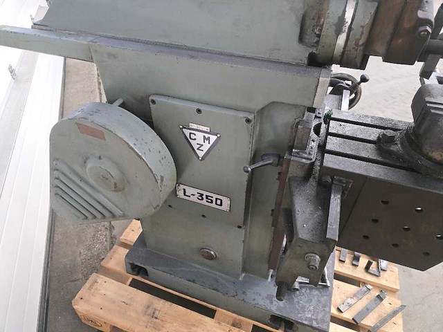 Cmz - horizontale steekmachine - afbeelding 3 van  8