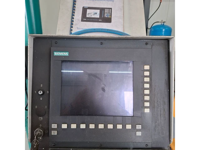 Cnc bewerkingscentrum, deckel maho, dmc 63v, volgens opgave 1999 - afbeelding 10 van  29
