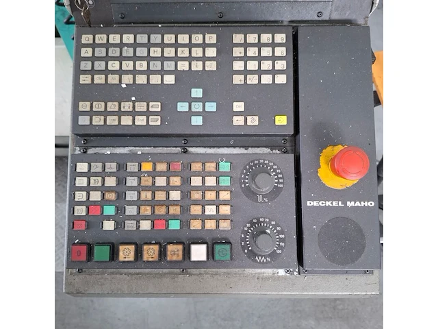 Cnc bewerkingscentrum, deckel maho, dmc 63v, volgens opgave 1999 - afbeelding 11 van  29