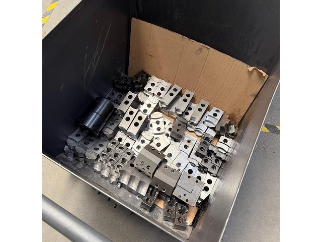 Cnc-draaibank, hwacheon, hi-tech 200bl, 2014 - afbeelding 4 van  13