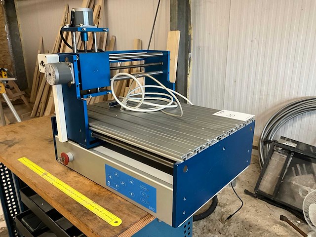 Cnc freesmachine - afbeelding 3 van  10