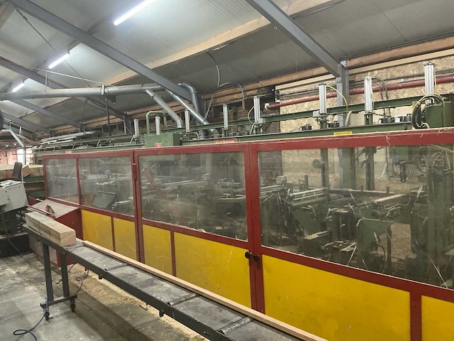 Cnc hundegger 1994 p10 houtbewerking - afbeelding 1 van  51