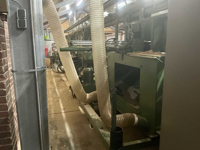 Cnc hundegger 1994 p10 houtbewerking - afbeelding 51 van  51