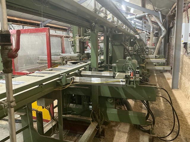 Cnc hundegger 1994 p10 houtbewerking - afbeelding 29 van  51