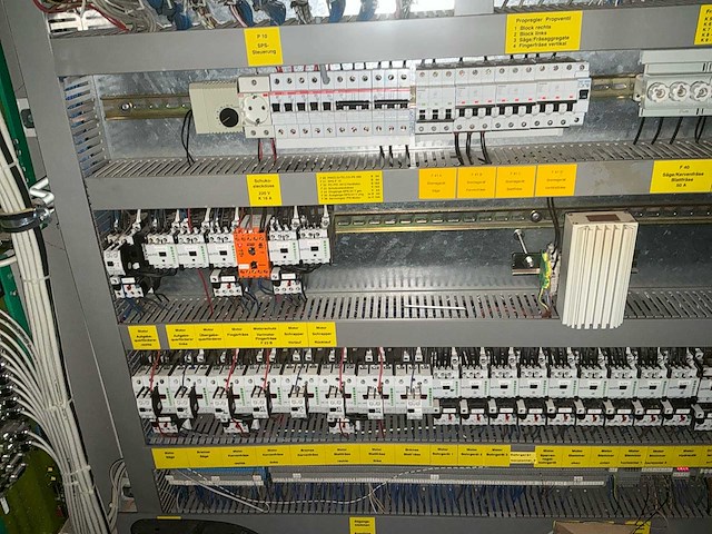 Cnc hundegger 1994 p10 houtbewerking - afbeelding 37 van  51