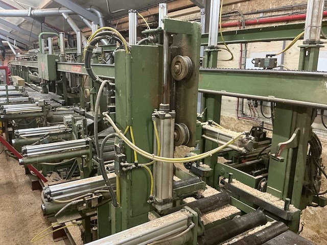 Cnc hundegger 1994 p10 houtbewerking - afbeelding 6 van  51