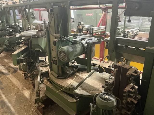 Cnc hundegger 1994 p10 houtbewerking - afbeelding 9 van  25