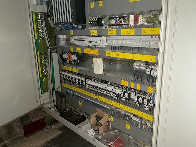 Cnc hundegger 1994 p10 houtbewerking - afbeelding 21 van  25