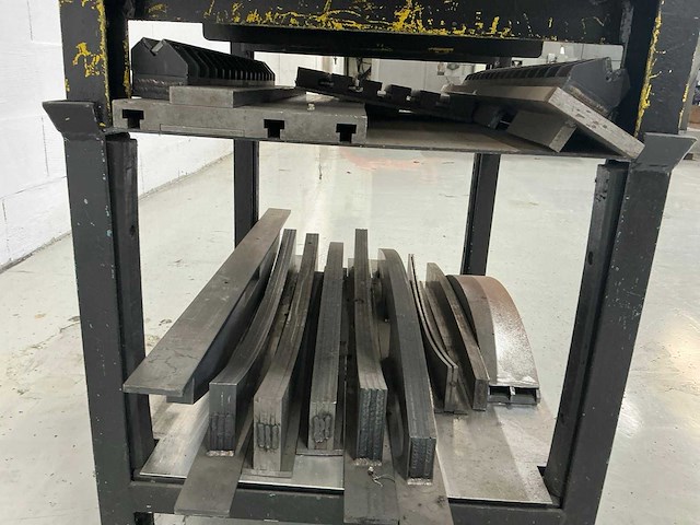 Cnc-kantbank - afbeelding 3 van  8