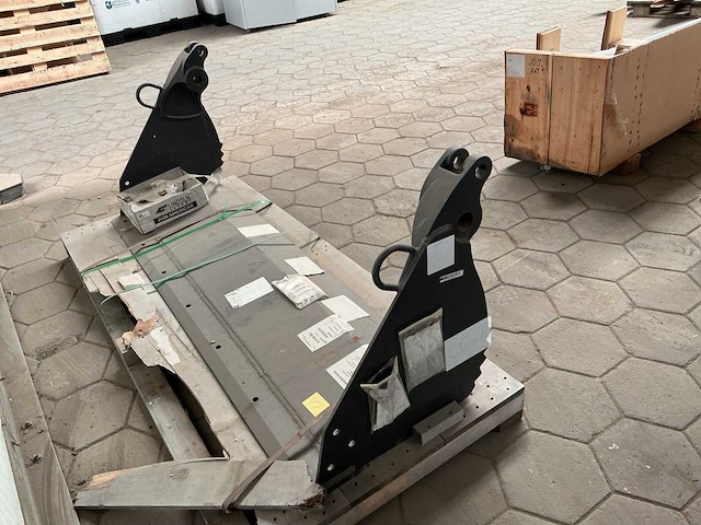 Cnh bucket - afbeelding 4 van  5