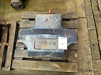 Cnh frontgewicht ‘450 kg’ - afbeelding 2 van  5