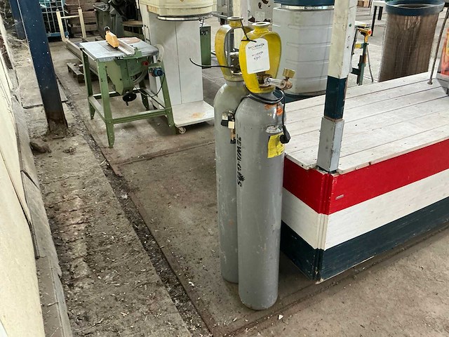 Co2- gasfles (2x) - afbeelding 1 van  2