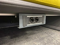 Coalesse lagunitas - akoestische loveseat met nomad sidetable - afbeelding 11 van  16