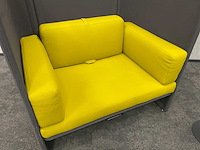 Coalesse lagunitas - akoestische loveseat met nomad sidetable - afbeelding 12 van  16