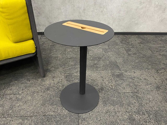 Coalesse lagunitas - akoestische loveseat met nomad sidetable - afbeelding 15 van  16