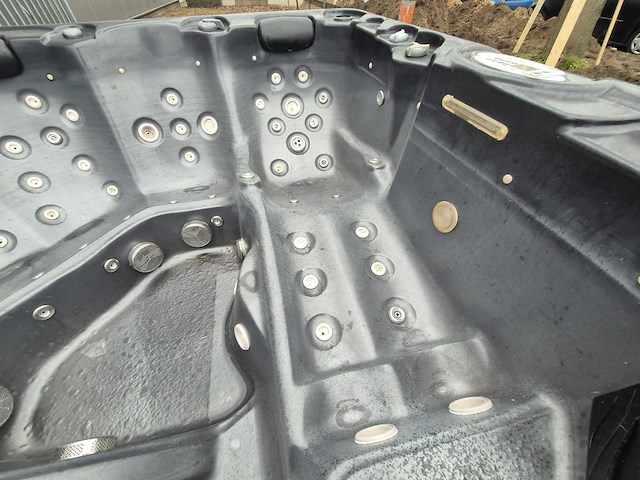 Coast spa 6 persoons jacuzzi en buitenspa - afbeelding 2 van  20