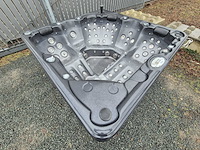 Coast spa 6 persoons jacuzzi en buitenspa - afbeelding 6 van  20