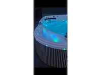 Coast spas - cascade 3 phantom - jacuzzi en buitenspa - afbeelding 1 van  12