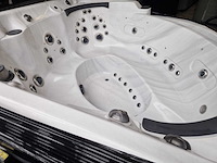 Coast spas - cascade 3 phantom - jacuzzi en buitenspa - afbeelding 7 van  12