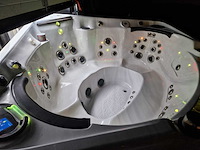 Coast spas - cascade 3 phantom - jacuzzi en buitenspa - afbeelding 8 van  12