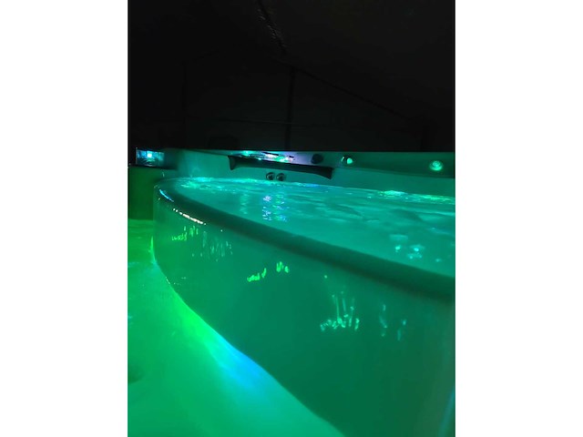 Coast spas - cascade 3 phantom - jacuzzi en buitenspa - afbeelding 12 van  12