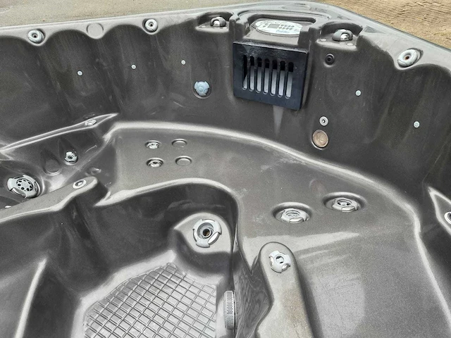 Coast spas 5 persoons jacuzzi en buitenspa - afbeelding 5 van  19