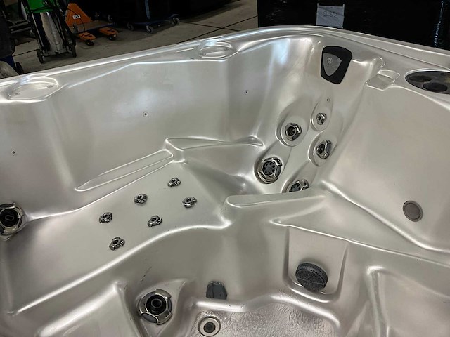 Coast spas jacuzzi - afbeelding 11 van  15