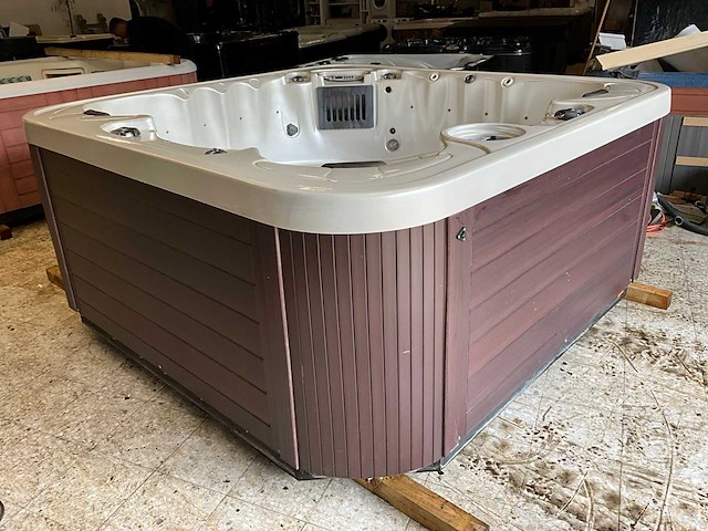 Coast spas jacuzzi - afbeelding 5 van  12