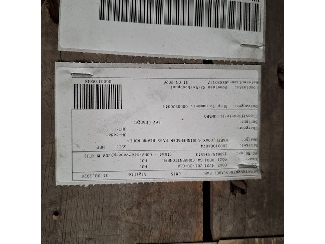 Coax kabel op houten haspel - afbeelding 5 van  5