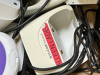 Cobas - accu-check inform ii - bloedglucosemeter 17x en laadstations 9x - afbeelding 4 van  4