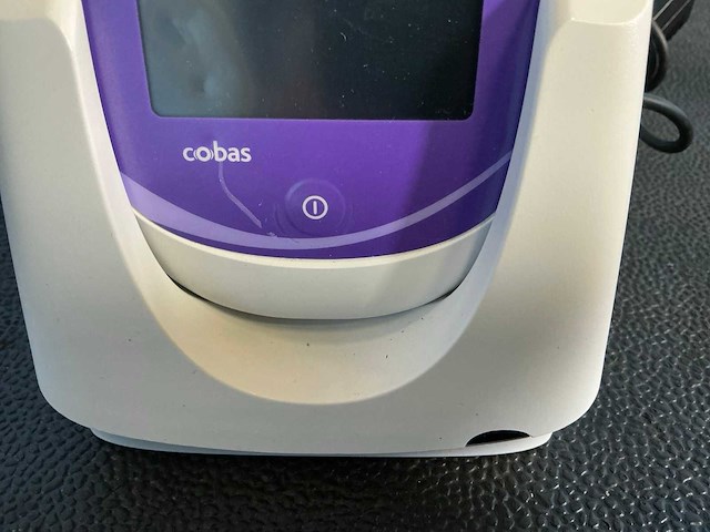 Cobas - accu-check inform ii - bloedglucosemeter 5 stuks - afbeelding 3 van  6