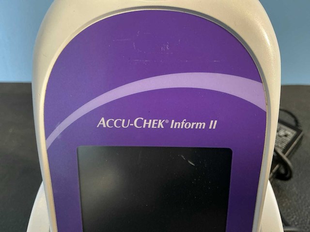 Cobas - accu-check inform ii - bloedglucosemeter 5 stuks - afbeelding 4 van  6