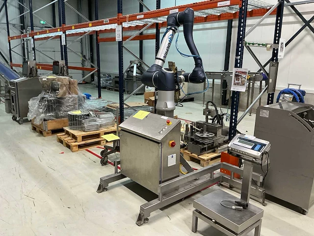 Cobot doosan h2017 manupulator - afbeelding 1 van  10