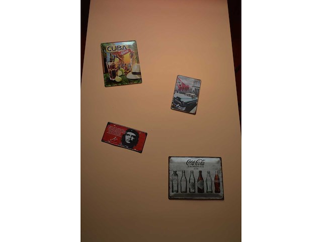 Coca-cola, etc. decoratiemateriaal (14x) - afbeelding 3 van  4