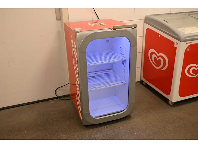 Coca-cola / frigoglass icool 150c glasdeurkoeling - afbeelding 1 van  4
