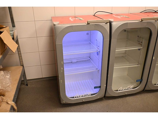 Coca-cola / frigoglass icool 150c glasdeurkoeling - afbeelding 1 van  4