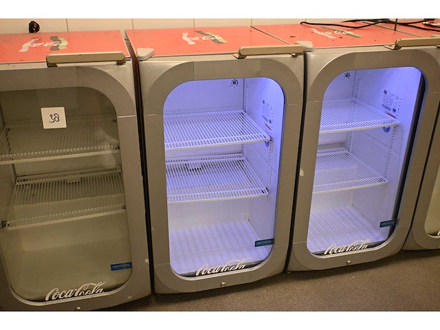 Coca-cola / frigoglass icool 150c glasdeurkoeling - afbeelding 1 van  5