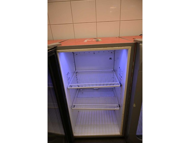 Coca-cola / frigoglass icool 150c glasdeurkoeling - afbeelding 2 van  5