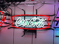 Coca cola glas neon decoratie - afbeelding 2 van  2