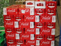 Coca cola original. 98 trays a 24 blikken 0,33l. totaal 2352 blikken. tht 8-26. bod is inclusief 352,80 eur... - afbeelding 2 van  3