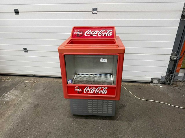 Coca cola presentatie koelvitrine - afbeelding 1 van  1