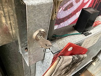 Coca cola verkoopautomaat - afbeelding 11 van  19