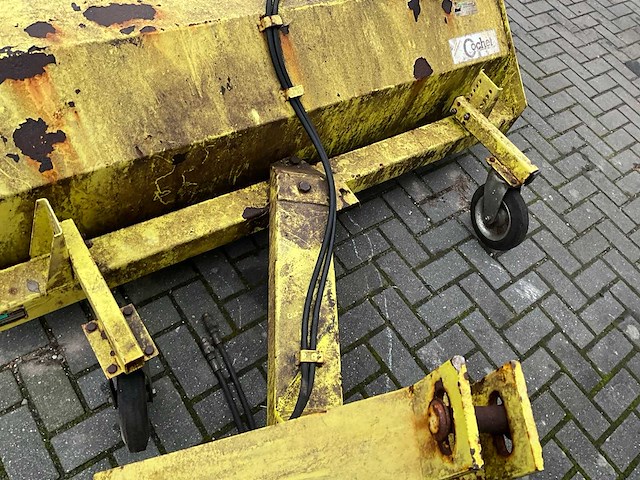Cochet 1 hydraulische veegborstel - afbeelding 2 van  11