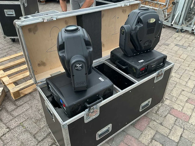 Coef mp300 spot moving head (2x) - afbeelding 2 van  3