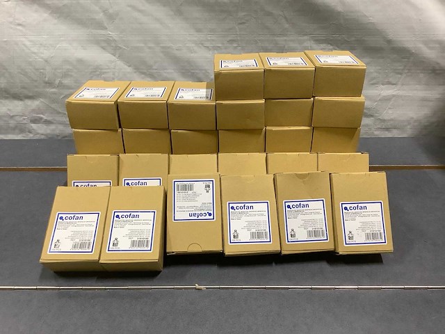 Cofan rechte vetnippel 10/150 (3900x) - afbeelding 1 van  2