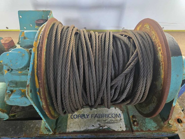 Cofely fabricom - winch - lier 2000 kg - afbeelding 3 van  7