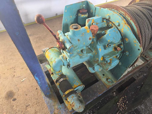 Cofely fabricom - winch - lier 2000 kg - afbeelding 4 van  7