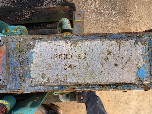 Cofely fabricom - winch - lier 2000 kg - afbeelding 6 van  7