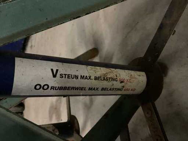 Cofely pijpsteun met roller (4x) - afbeelding 5 van  5