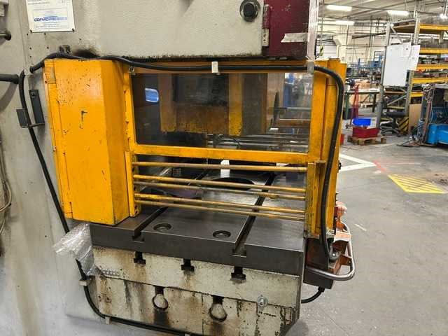 Cofmo press - 2130 - excentrieke pers - 1997 - afbeelding 12 van  13